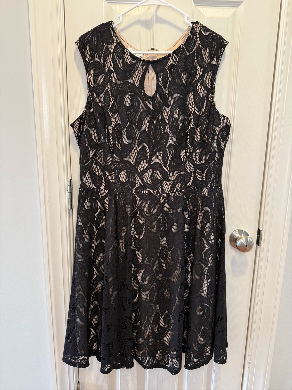 London Style Collection Black Lace Fit & Flare Dress Nude Lining Size 18
